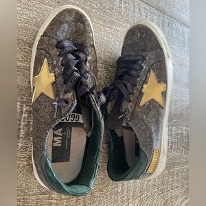 Golden Goose sneakers size 40 golden / silver